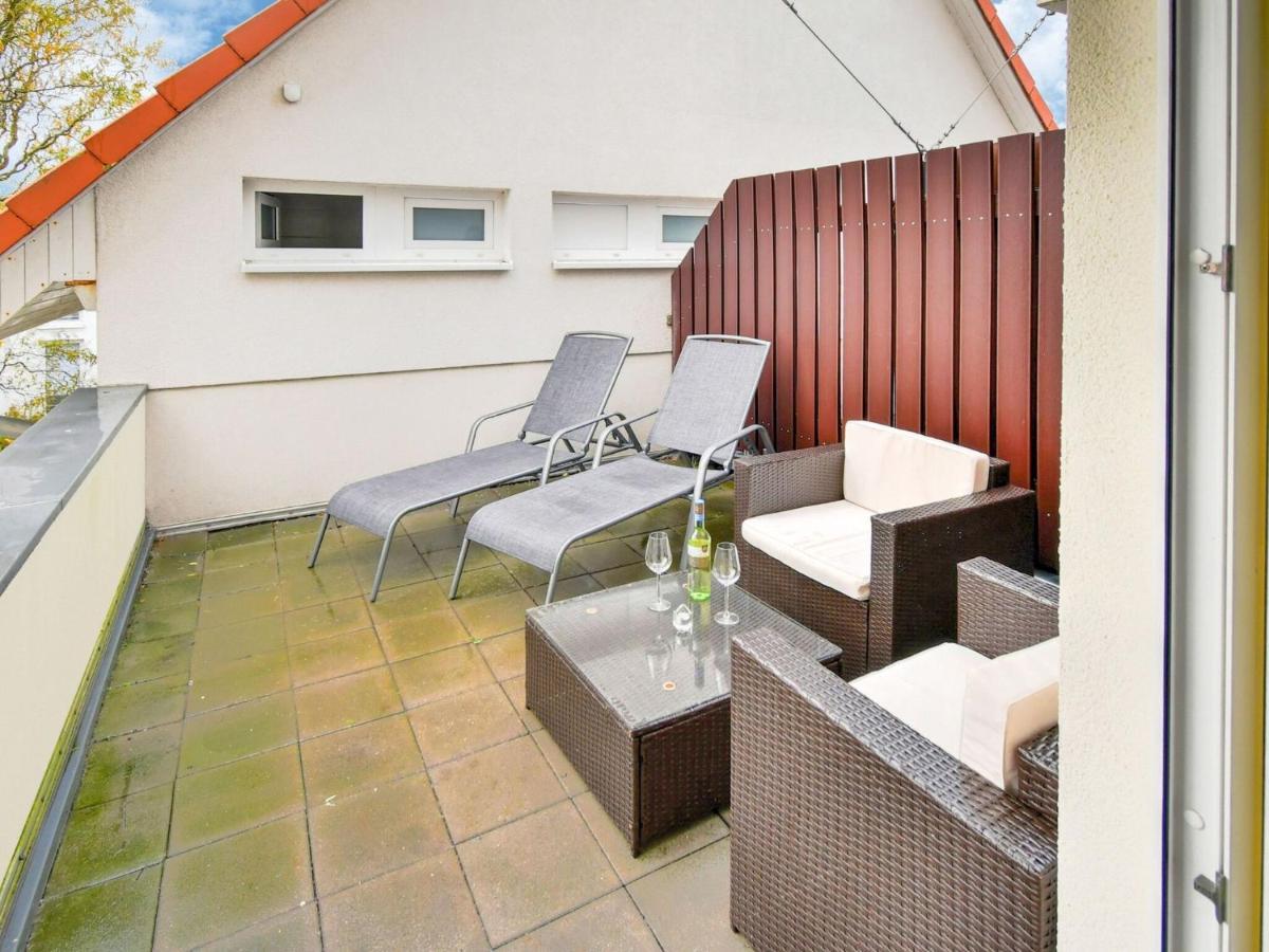 Charming Apartment With A Terrace Near The Sea Wiek auf Rügen エクステリア 写真