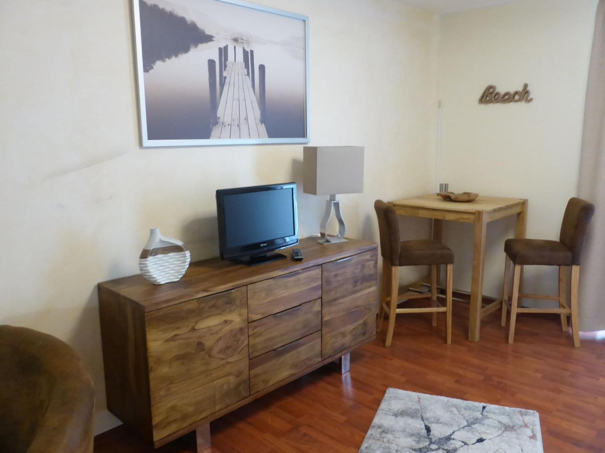 Charming Apartment With A Terrace Near The Sea Wiek auf Rügen エクステリア 写真